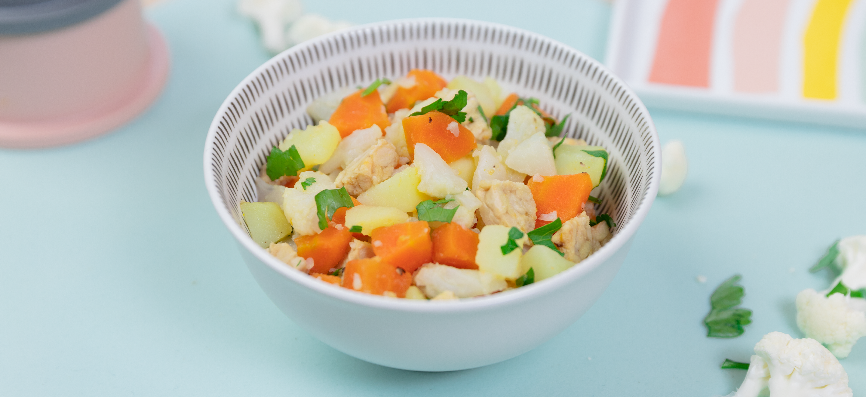 Wortelen-bloemkool bulgur met tempe